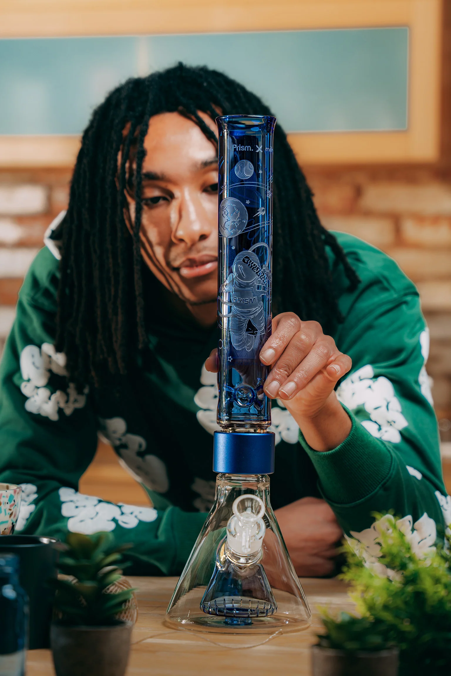 Spaced Out Odyssey Etched Tall Mouthpiece - Image 4